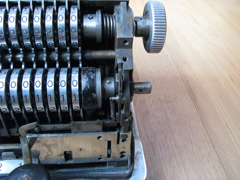 Sanders Calculator picture 1